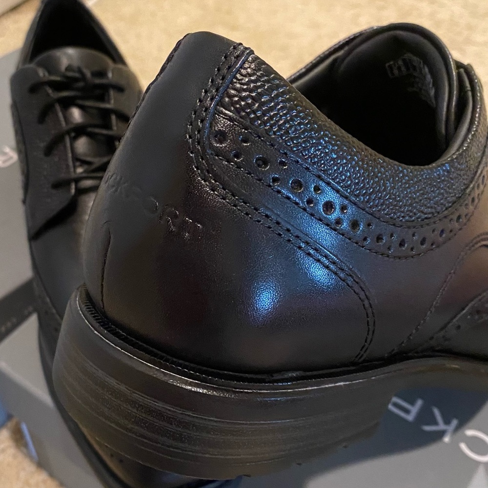 Shoes - Picture 6 of 7